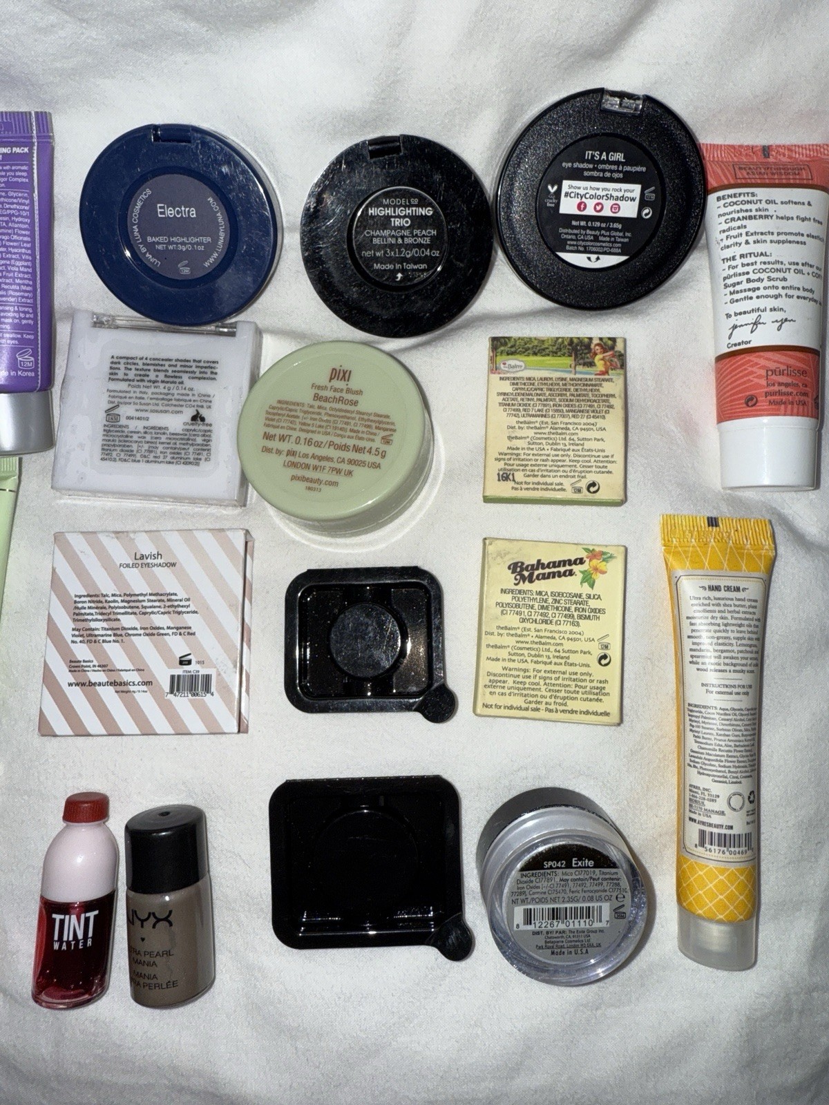 Mixed Makeup Beauty Bundle – Lot of 25 PCS – New – See Details (some Not Sealed)