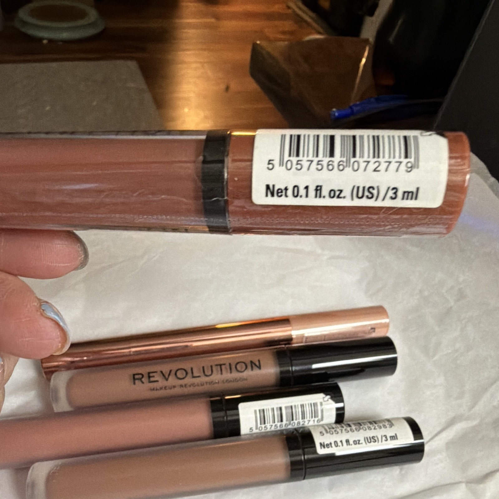 Revolution Lip Products Lot of 4 Matte & Sheer Matte Crush 111, Vow 120