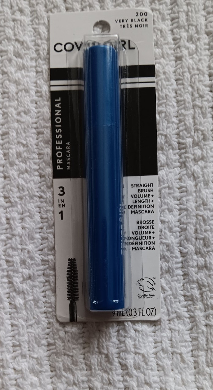 Covergirl Fair Powder Very Black Brown Mascara Soft Brown Pencil Eyeshadow Lot