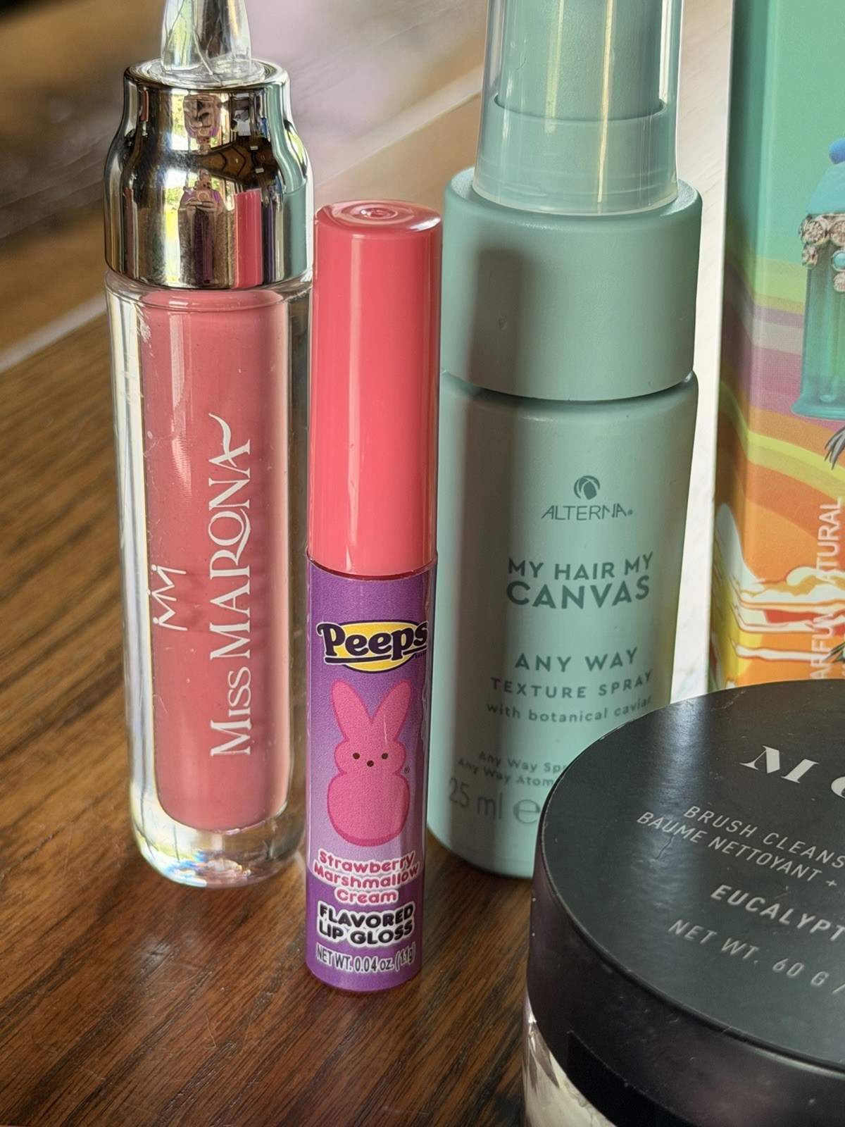 Beauty Bundle 23 Items- SOL De Janero Chris McMillan Morphe Alterna Youth Foria