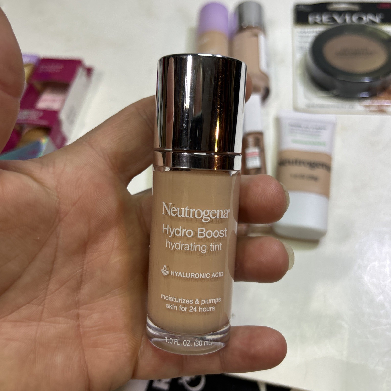 Make Up Bundle Neutrogena Joah Elf Revlon Hard Candy See Photos