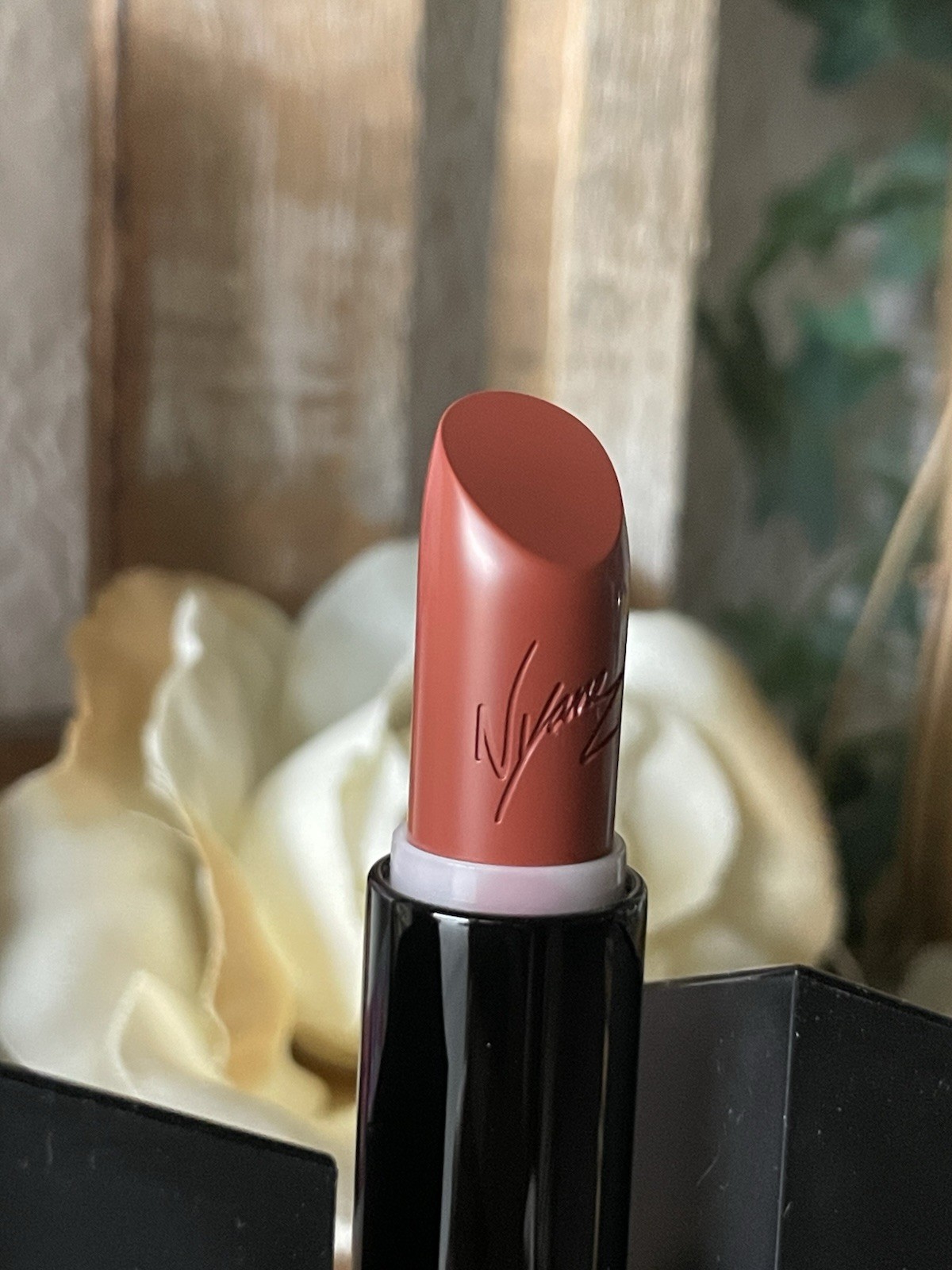 Morphe x Nyane Lipstick Trio -nearly nude- Authentic