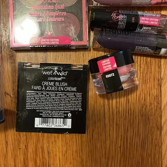 New 10 Wet N Wild Rebel Rose Brush Eyeshadow Lipstick & Scrub Limited Edition