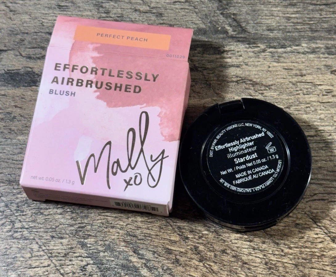 Mally xo Cosmetics Lot 7 pc Blush, Highlighter Lip Gloss eyeliner New