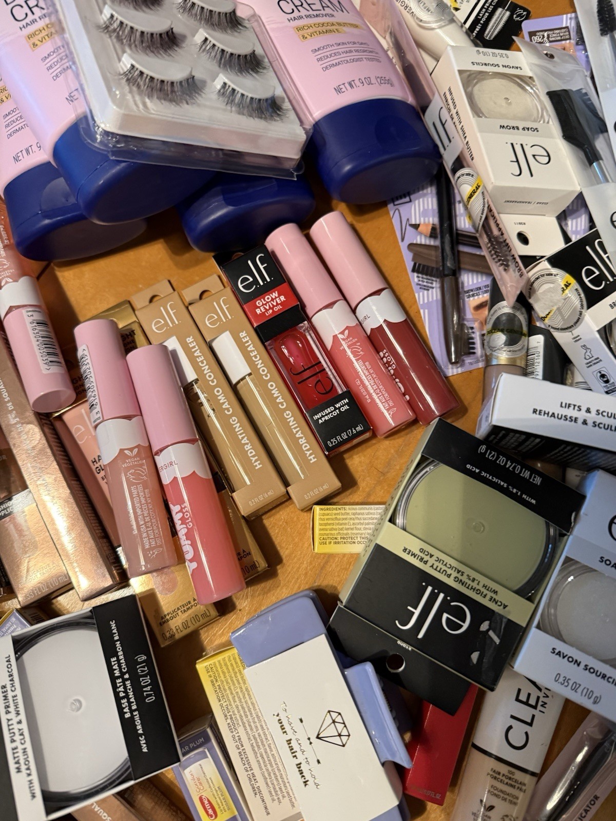 Bulk Makeup Lot, e.l.f., Kiss, L.A. ,COVERGIRL ,100pc all new resale
