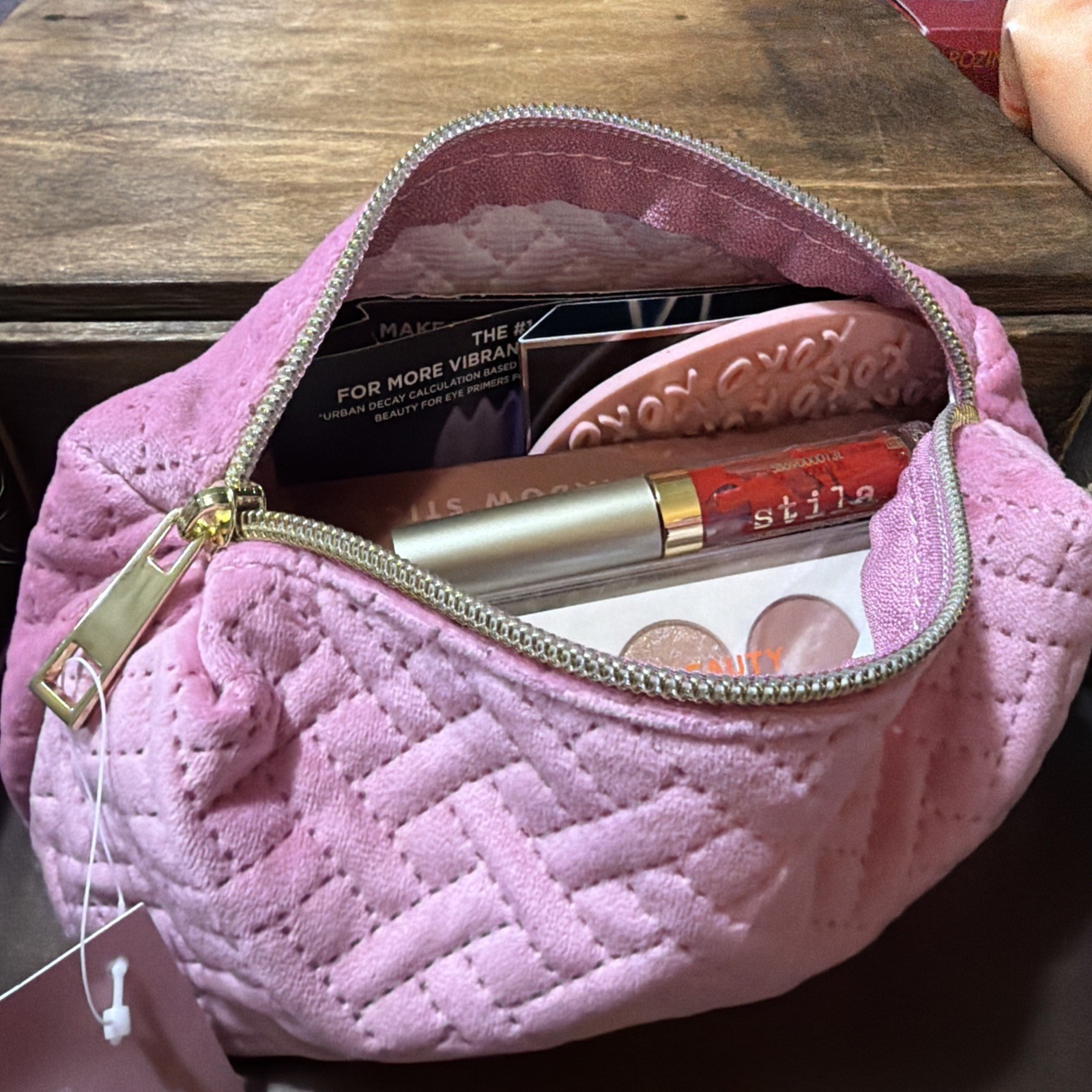 Lot 20 Deluxe / Travel Size Hair,Skin Care, Makeup Beauty Product Samples Bag LL