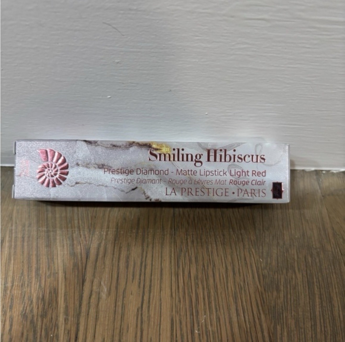 Smiling Hibiscus Prestige Diamond Stone Light Red Matte Lipstick NEW RARE FLAW