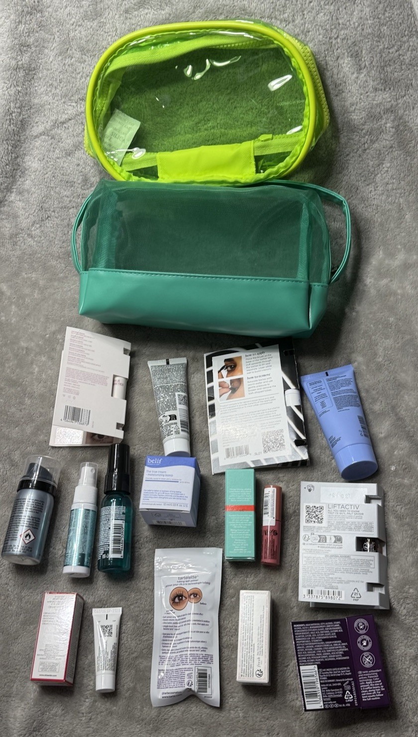 Lot 16 ULTA BEAUTY DELUXE Travel Mini Set Cream Mascara & 2 Cosmetic Bag
