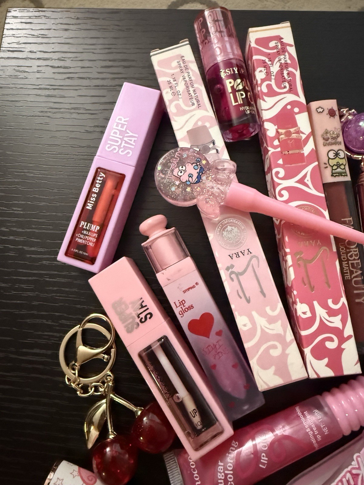 Assorted Full Size Hydrating Lip Oil, Lip Gloss & Liquid Lipstick Mixed Lot