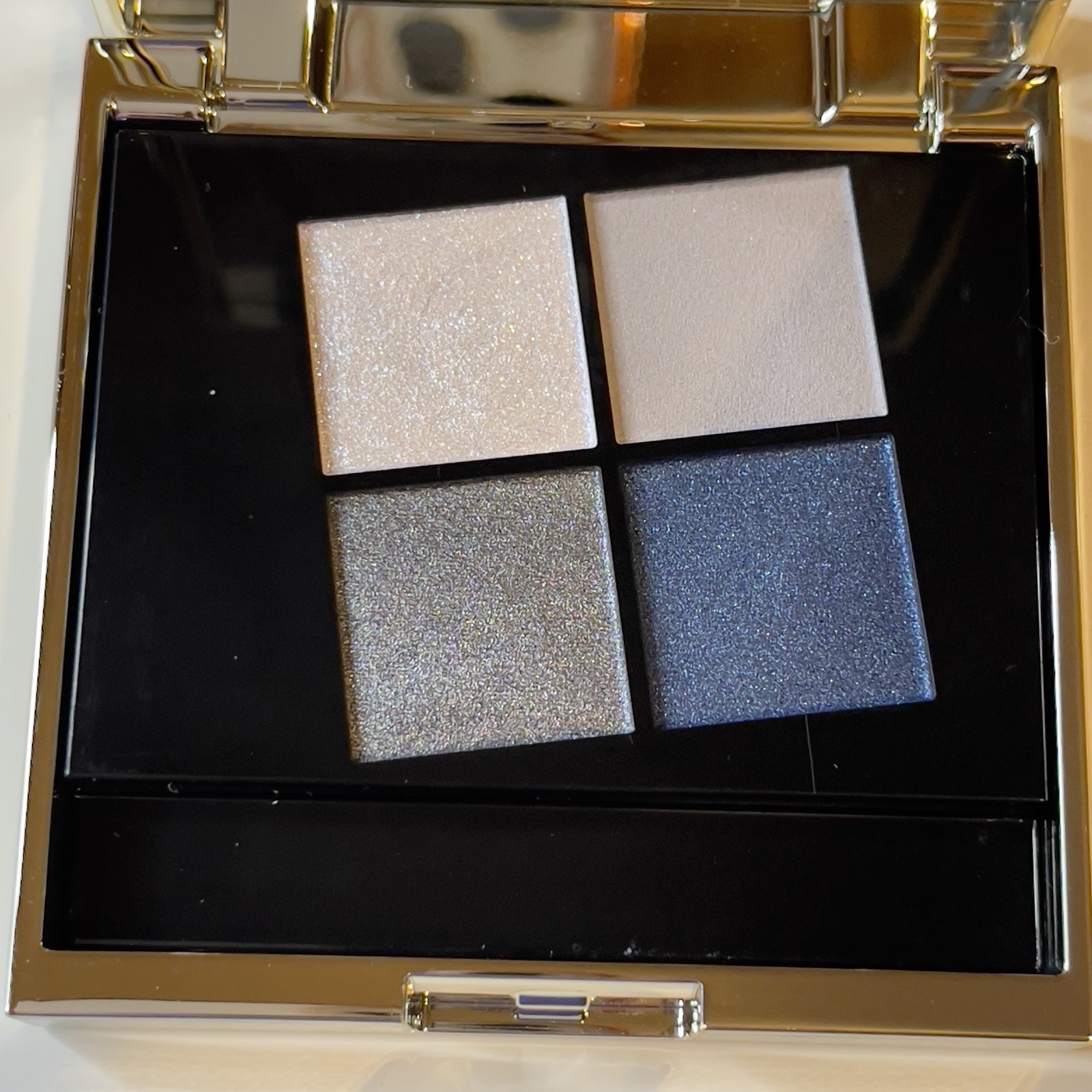 Large Makeup Bundle – FULL SIZED PRODUCTS – All NEW – 11 Piece Bundle!