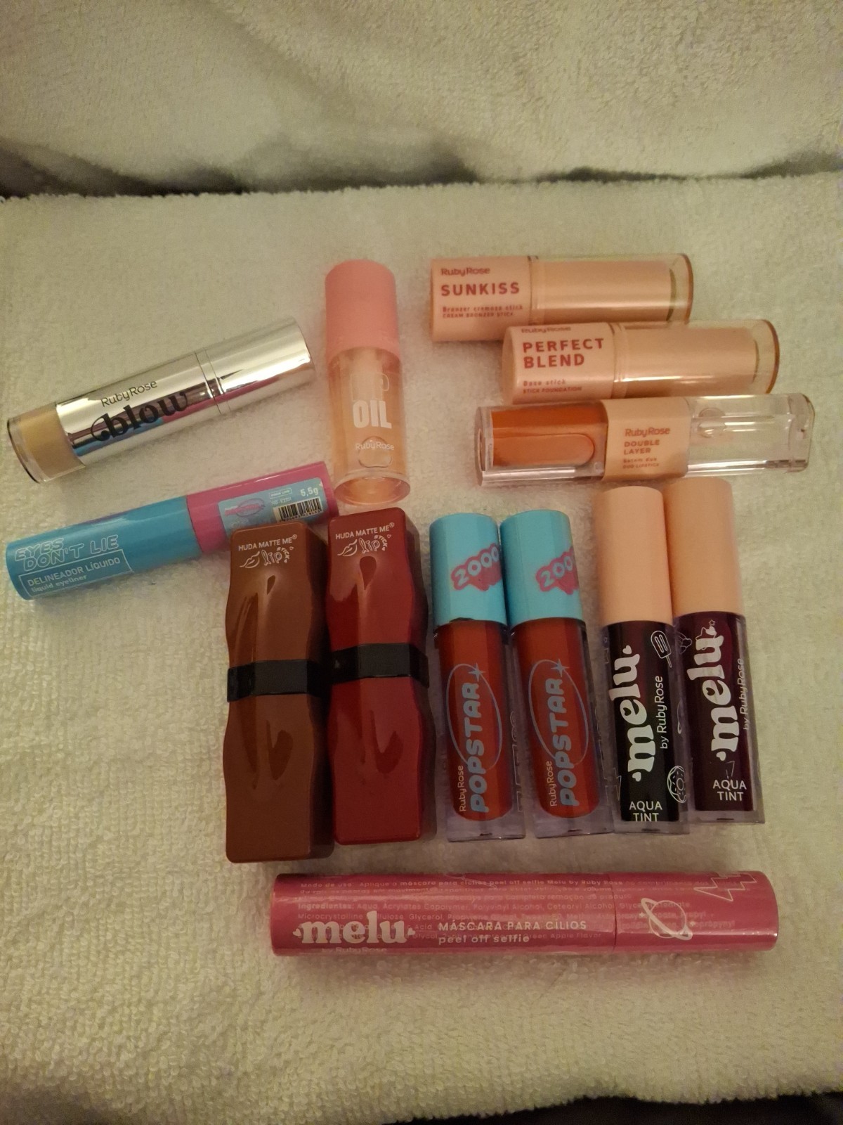 Makeup Lot- 13 Pieces Lips Cheeks Eyes Face