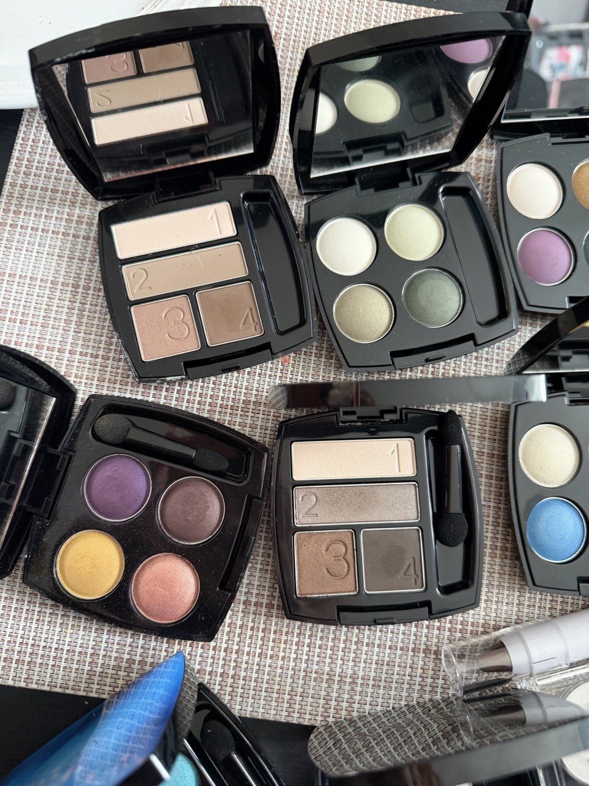 Mixed Makeup Lot Avon Loreal Almay CoverGirl Wet n Wild Eyeshadow Collection