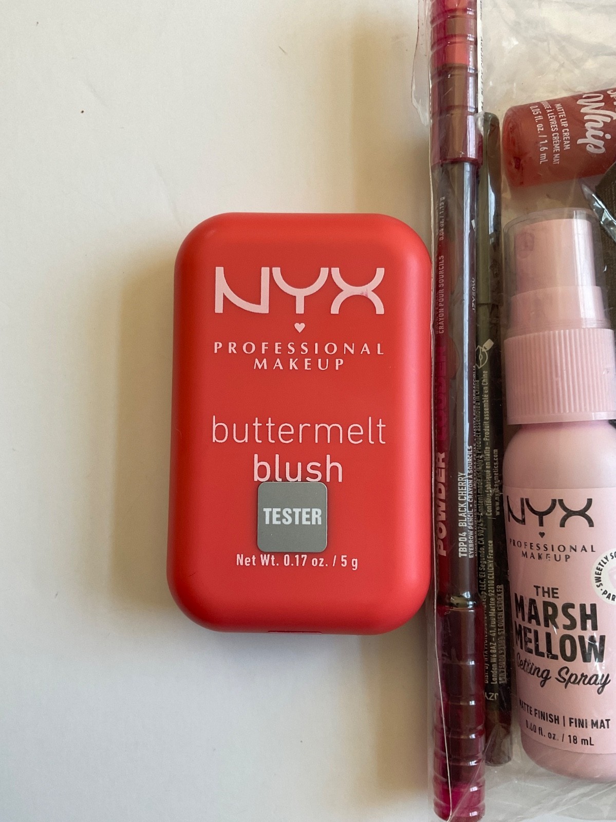 NYX Cosmetics 6 Pc. Makeup Blush Eye Liner Lip Liner Spray Set Bundle NEW