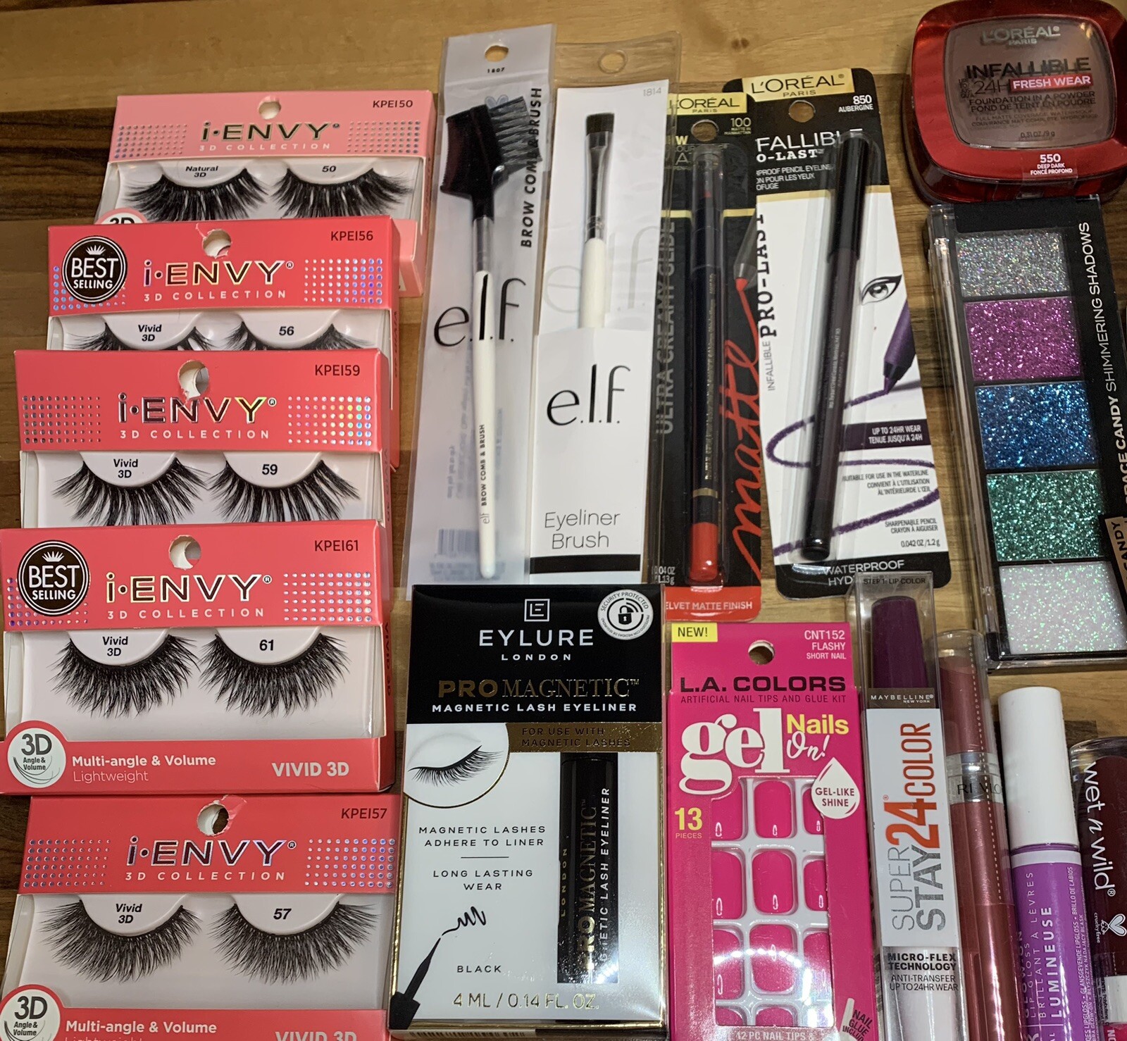 Lot of 26 Makeup DEEP SKIN TONE L’Oreal Maybelline Revlon Wet n Wild SEALED NEW