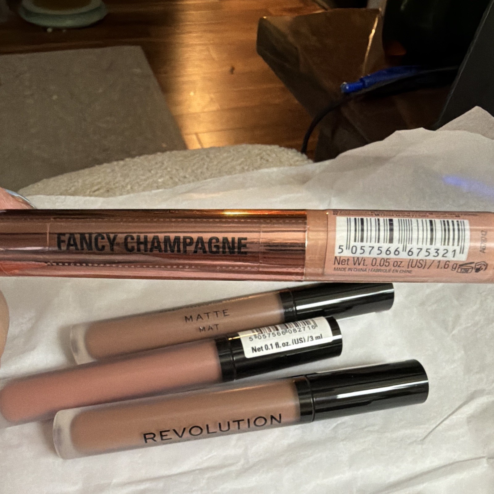 Revolution Lip Products Lot of 4 Matte & Sheer Matte Crush 111, Vow 120