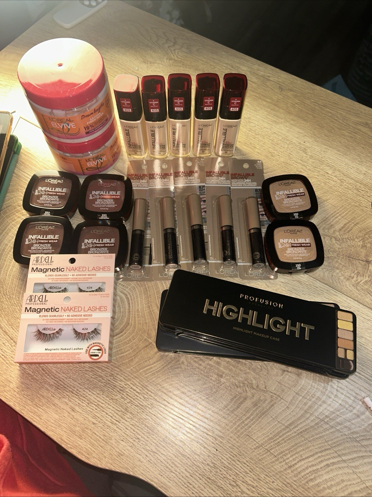 L’Oréal Reseller Lot 22 Peices All New