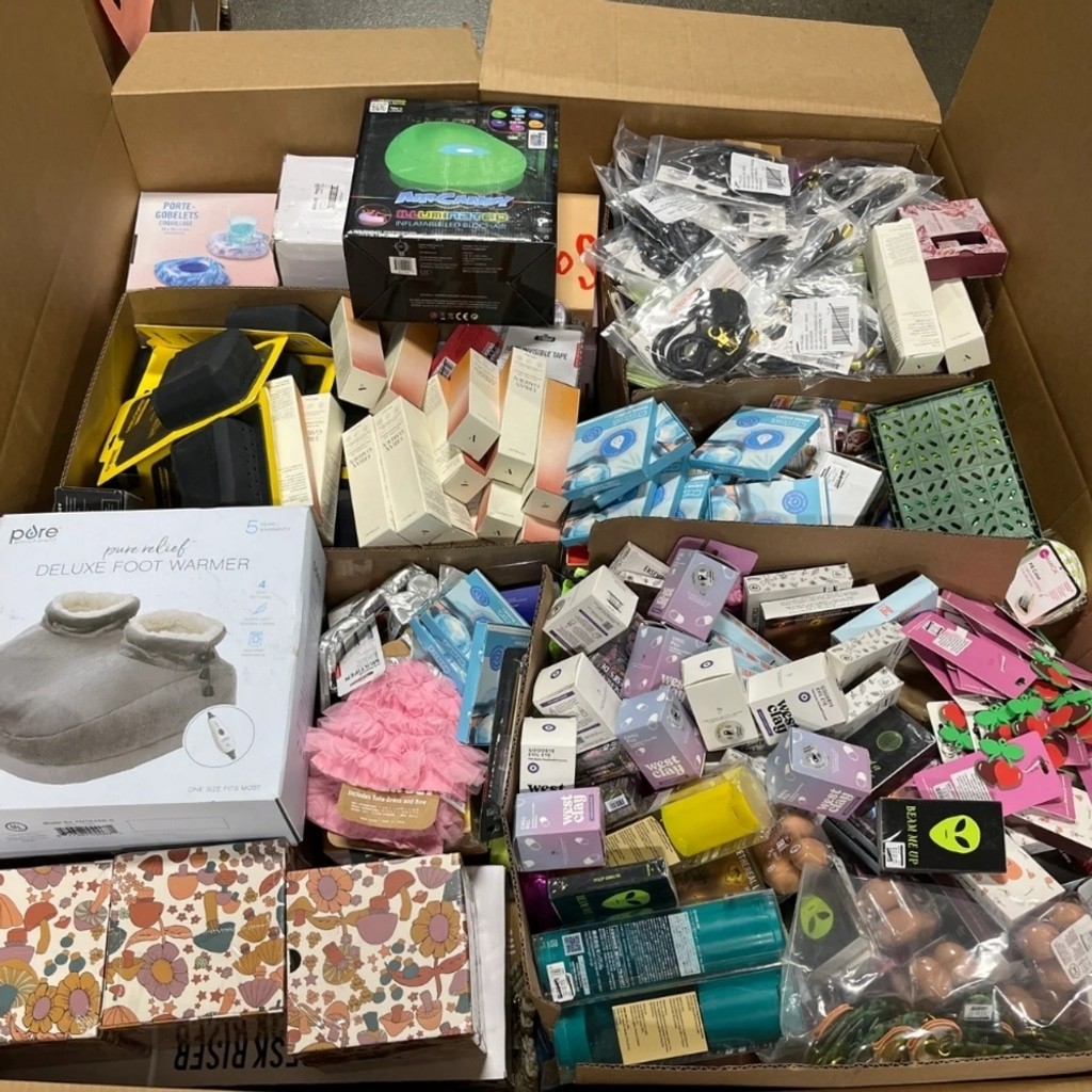 5lb NWT Assorted Beauty and Lifestyle Bundle