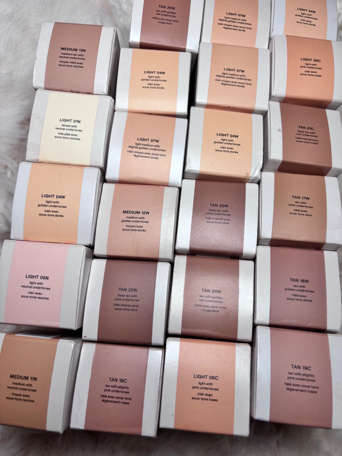 Lot of 50 morphe Lightform foundations