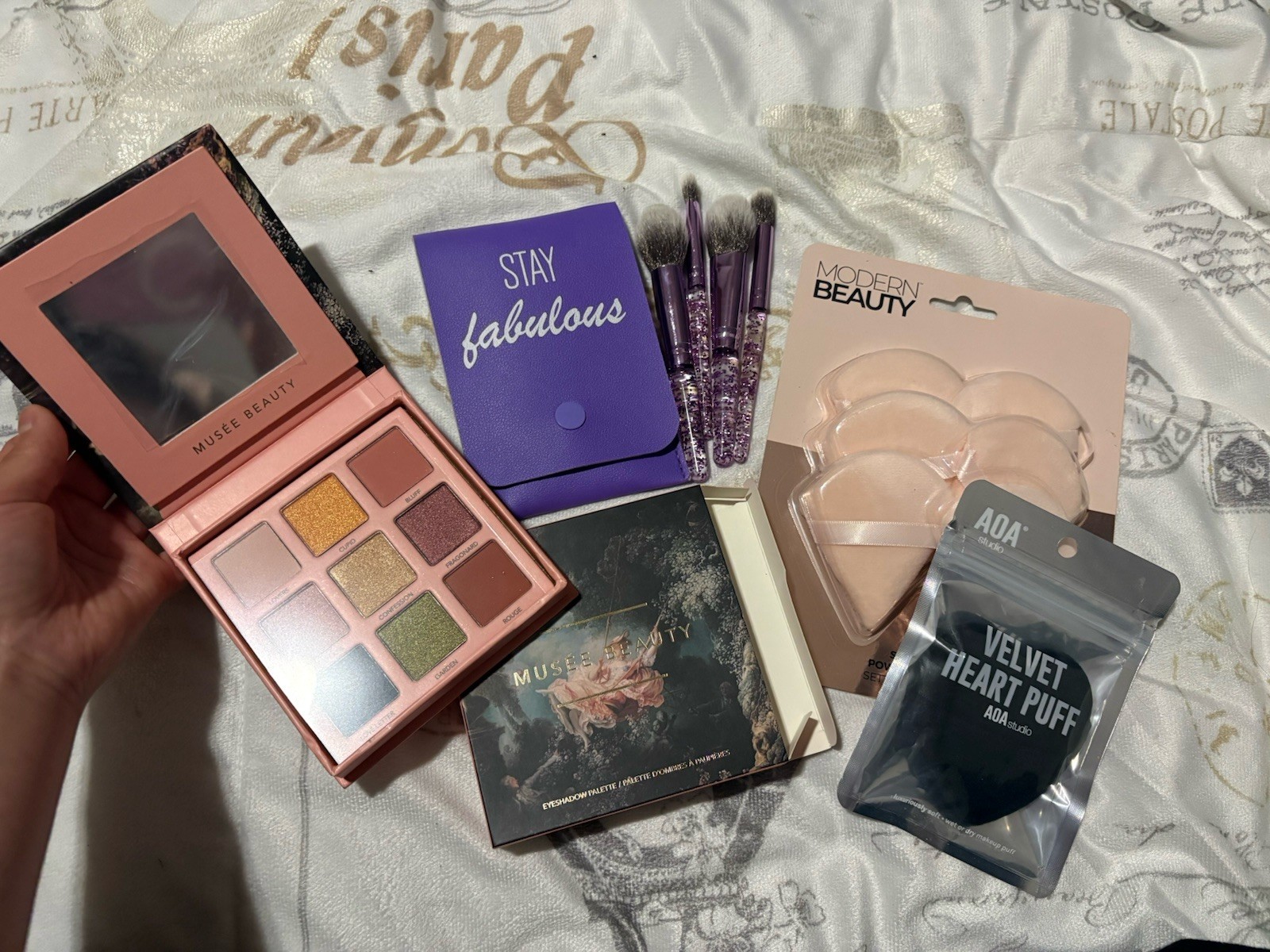 Musee Beauty, Modern Beauty, AOA Studio Makeup Lot Palettes, Brushes & Puffs
