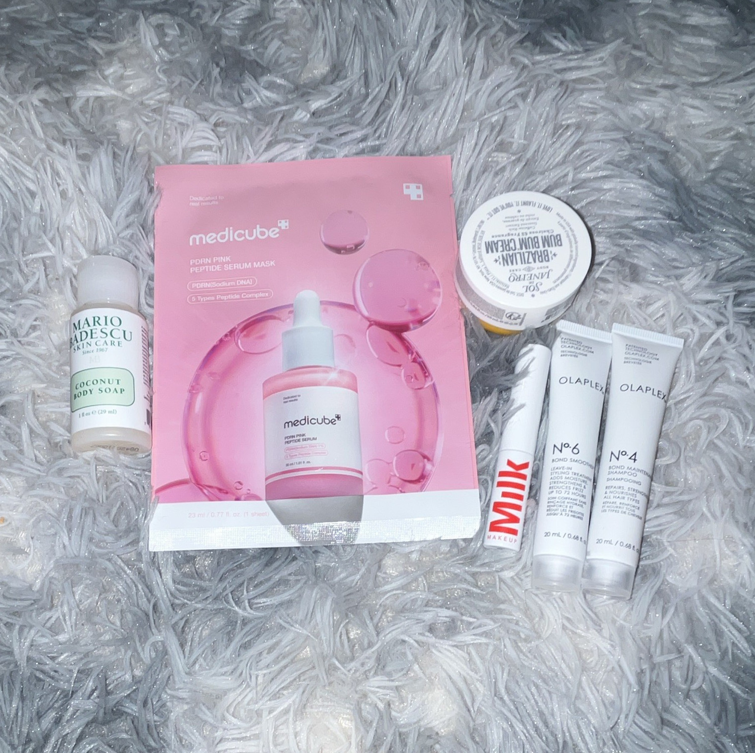 Assorted Travel/Sample Beauty Lot medicube PDRN Mask, Olaplex No.4/6, Milk/SOL