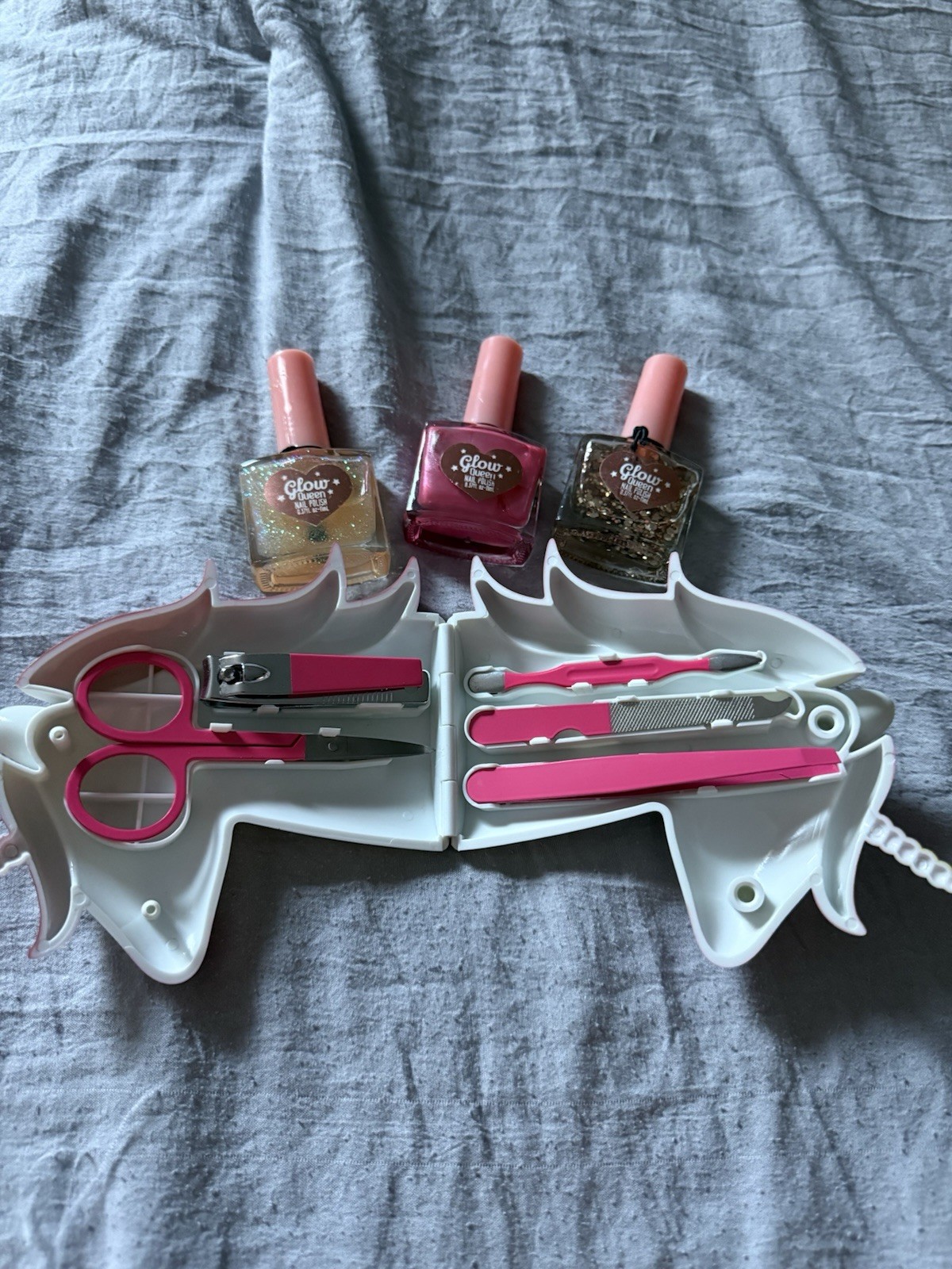 Claire’s girls makeup up lips nails lot new