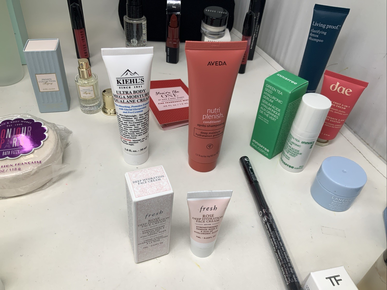 Huge Lot Of 39 Pieces Make Up For Ever & Bobbi Brown Full, Travel & Sample Size