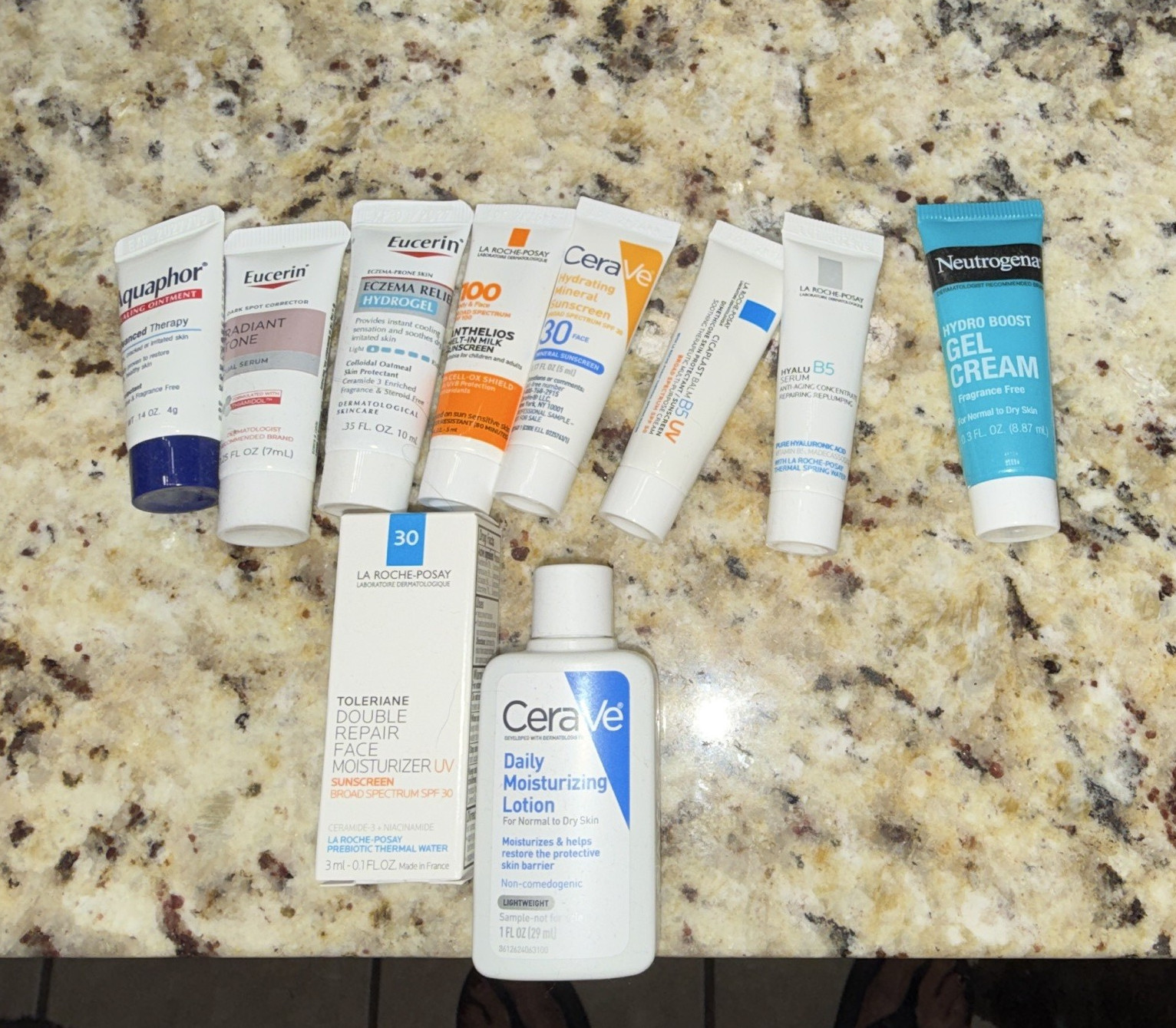 Assorted Travel/Sample Skincare Lot – CeraVe Daily Lotion, La Roche-Posay