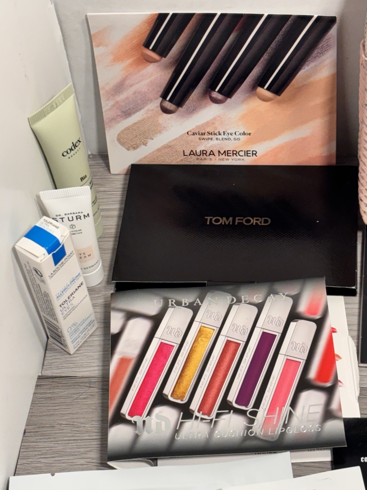 Huge 50+ Beauty Makeup Skincare Lot Deluxe Sample Sz Ulta Sephora and bags