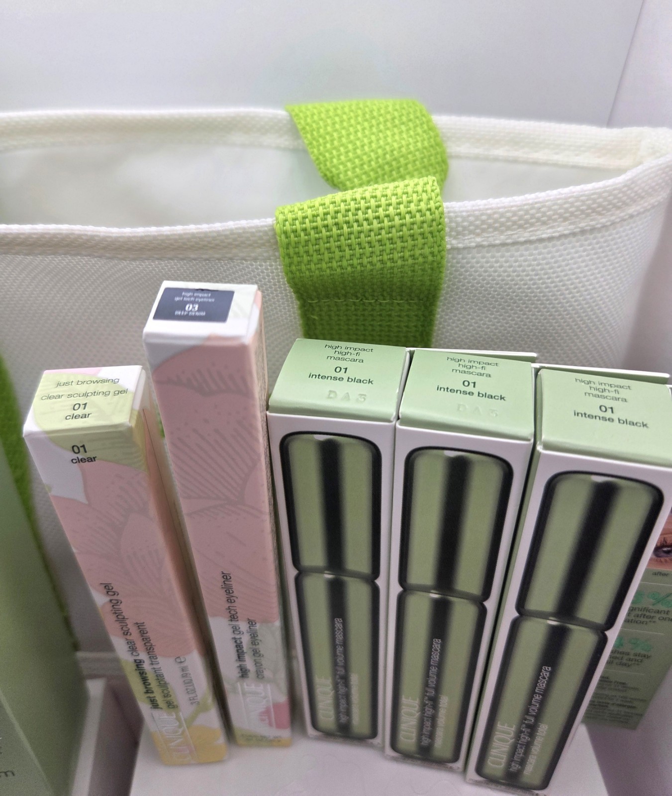 HUGE Clinique Makeup and Skincare Lot Includes Full and Sample Size