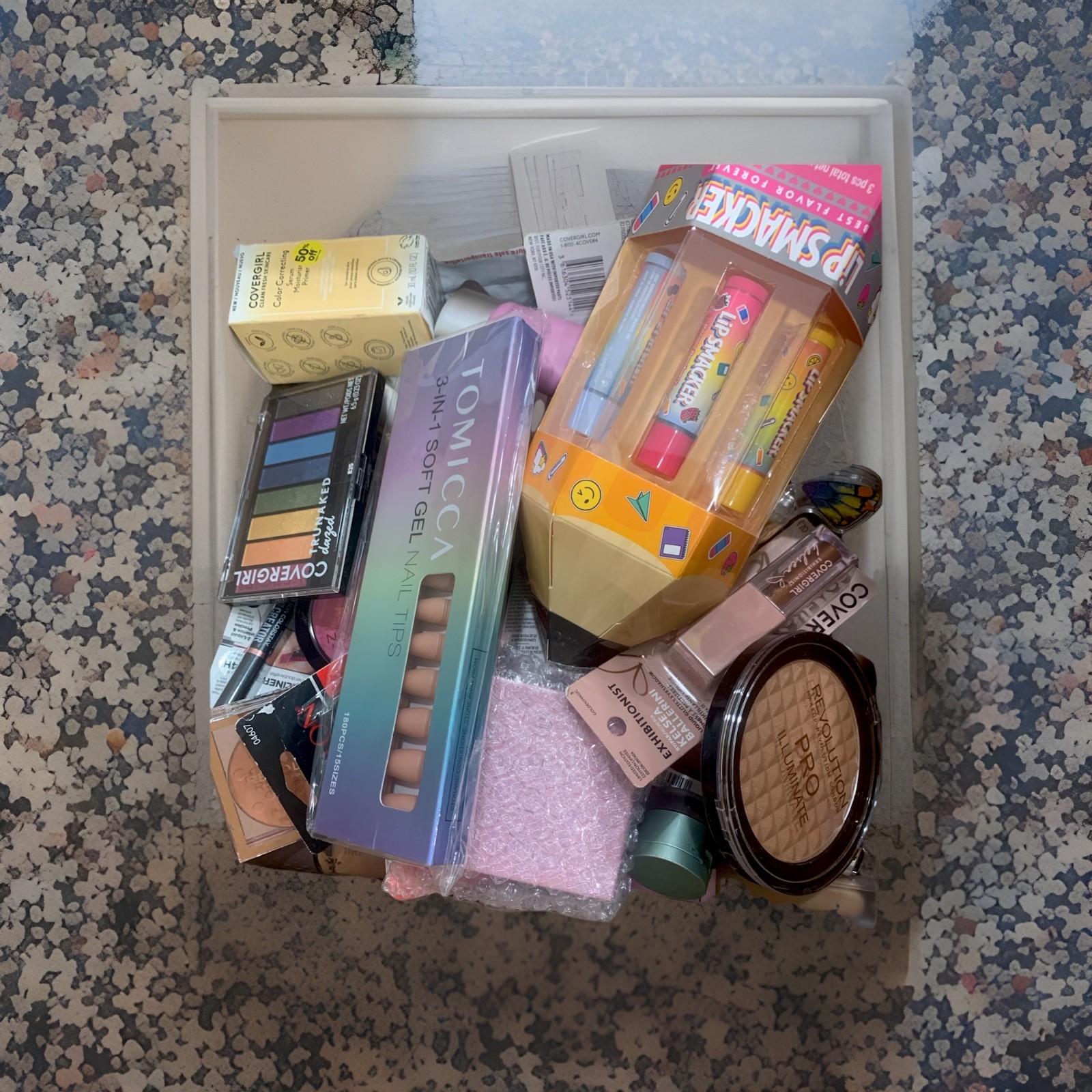 Wholesale Makeup Up Lot 5 Pieces Nyx Elf Covergirl Revlon