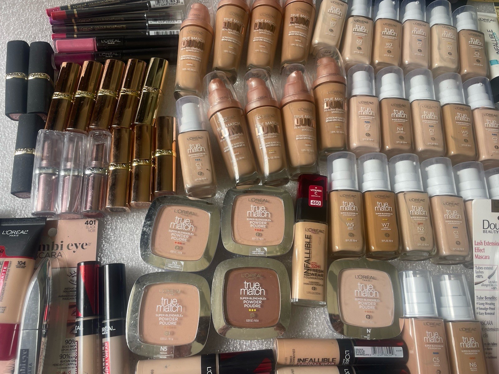 100 X Loreal Mixed Makeup Lot Assorted With Duplicates View
