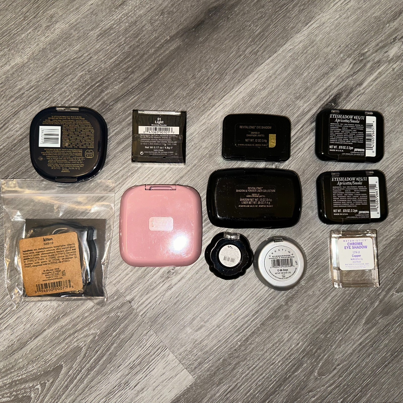 NEW! Bundle of 11 Cosmetics, Eyeshadow, Bronzing Powder, Makeup Gift Set Lot C