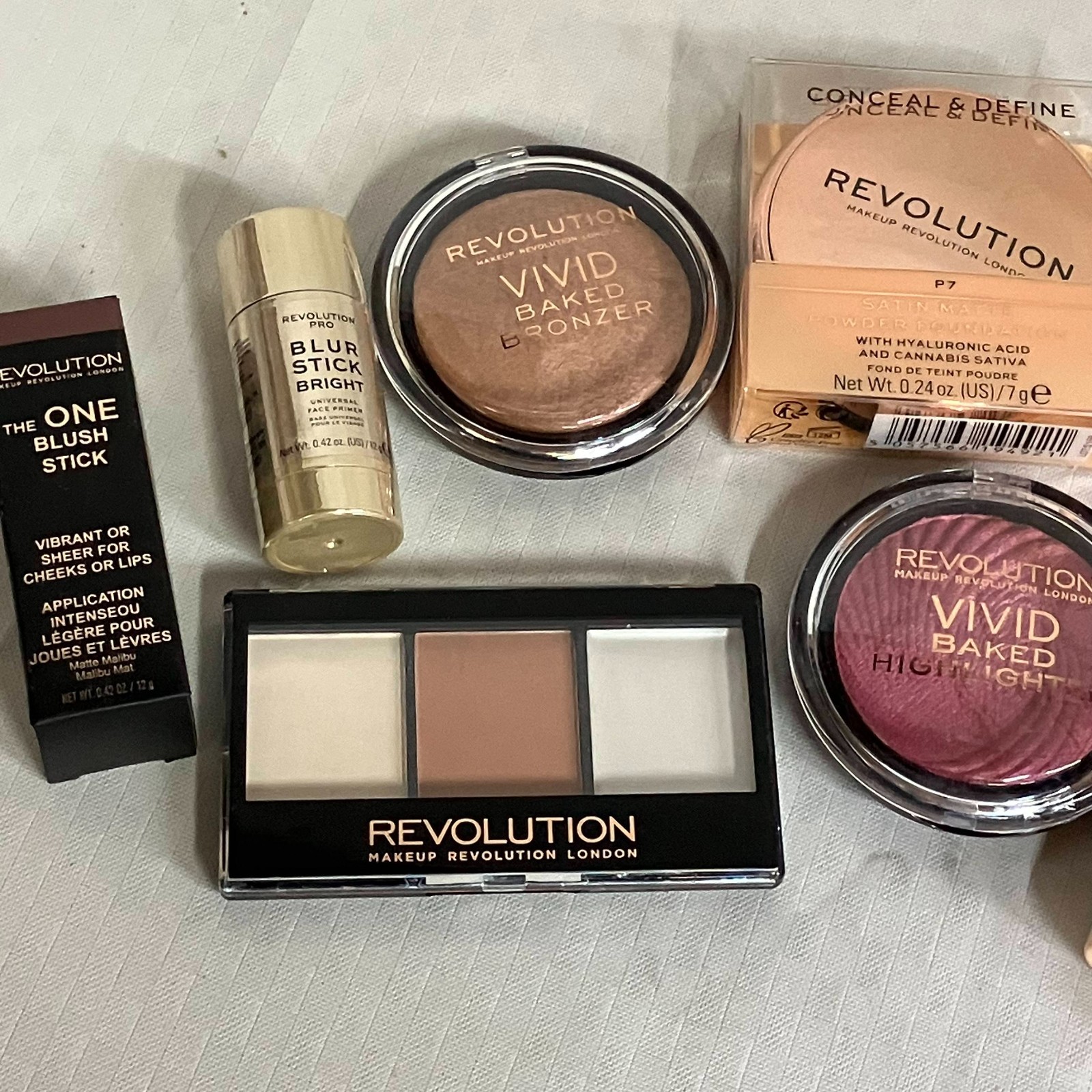 Revolution Concealers Blush Highlighter Bronze Eyeshadow & More Makeup Lot Of 10
