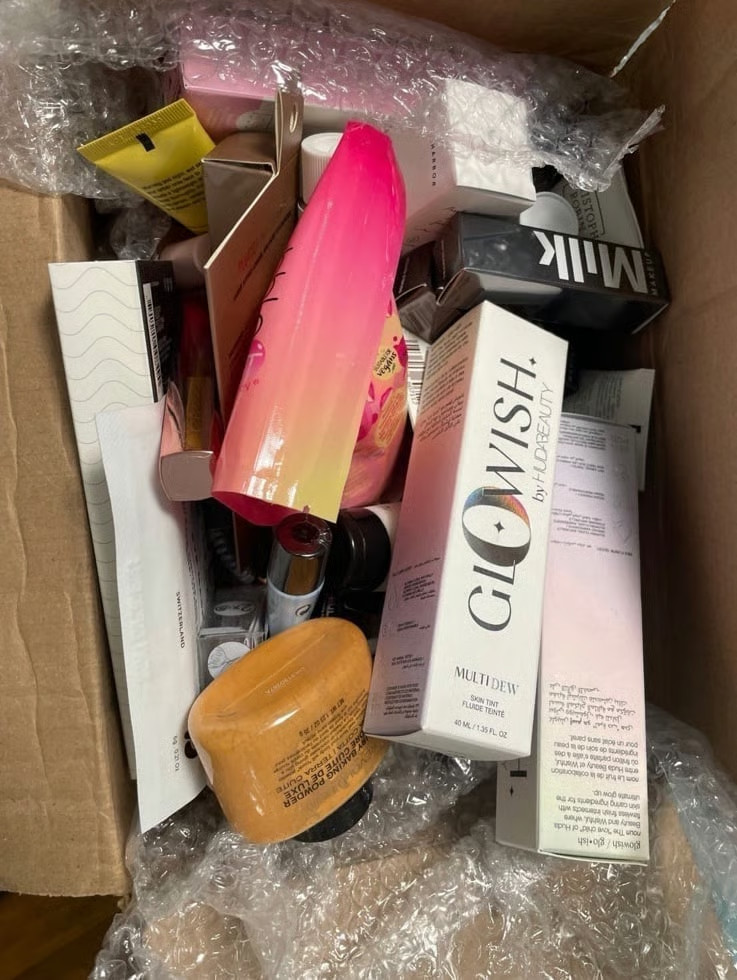 Makeup Lot 10 pcs Mixed Beauty and Skincare High‑End Random items Cosmetic Lot