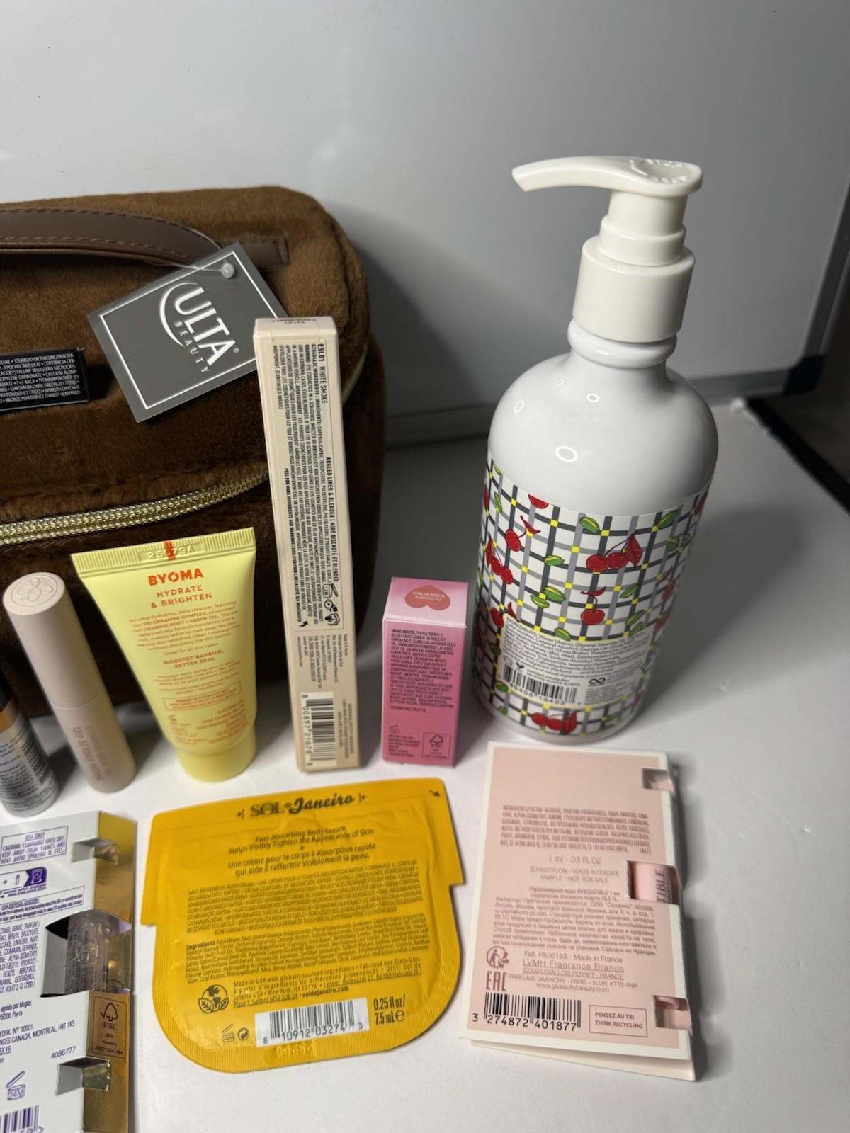 Ulta Beauty Bag Bundle Skincare Makeup 17pcs Lot Beekman Biossance Byoma MAC