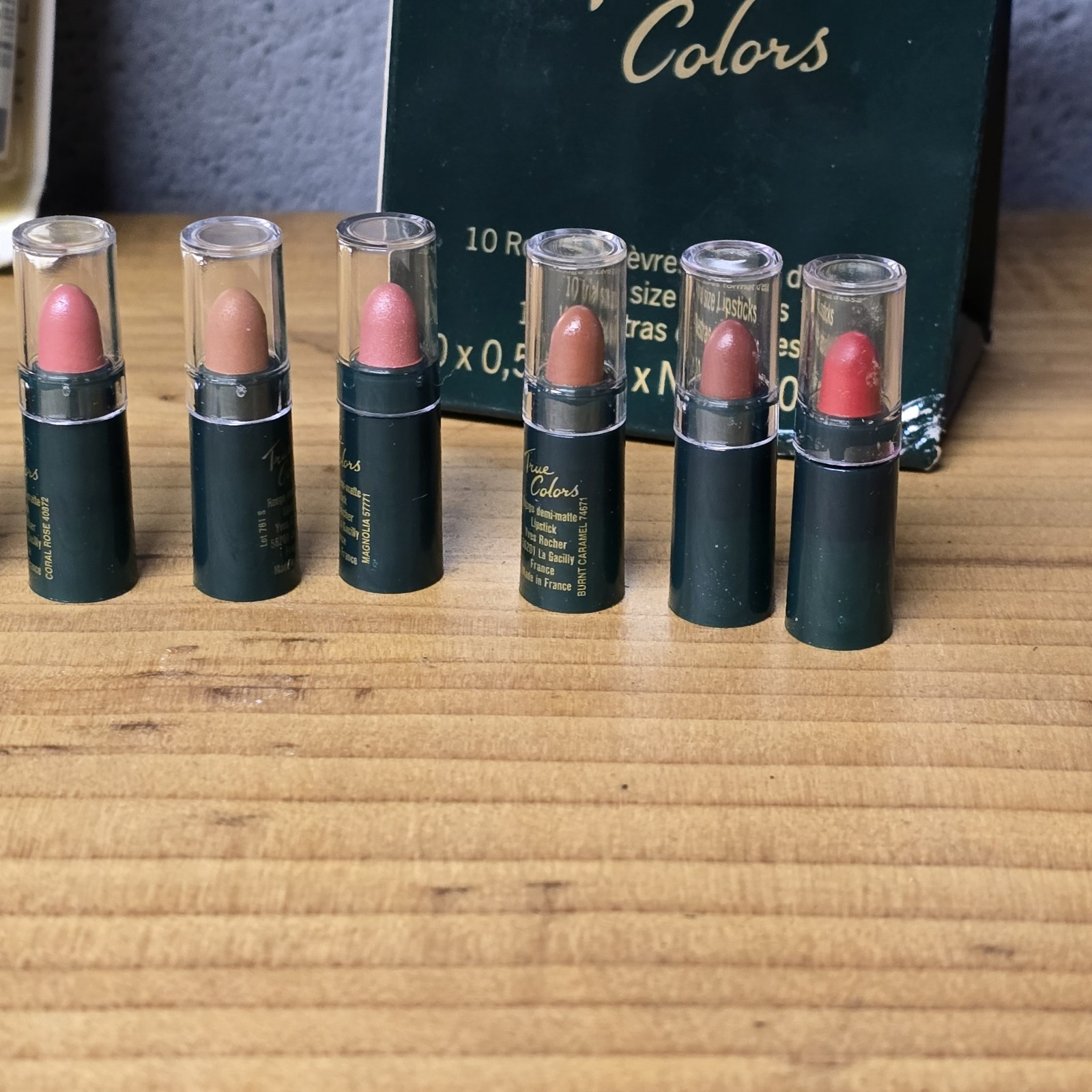 1990s/2000s Discontinued Make Up Lot -Mary Kay, SSC, Yves Rocher, Read Descripti