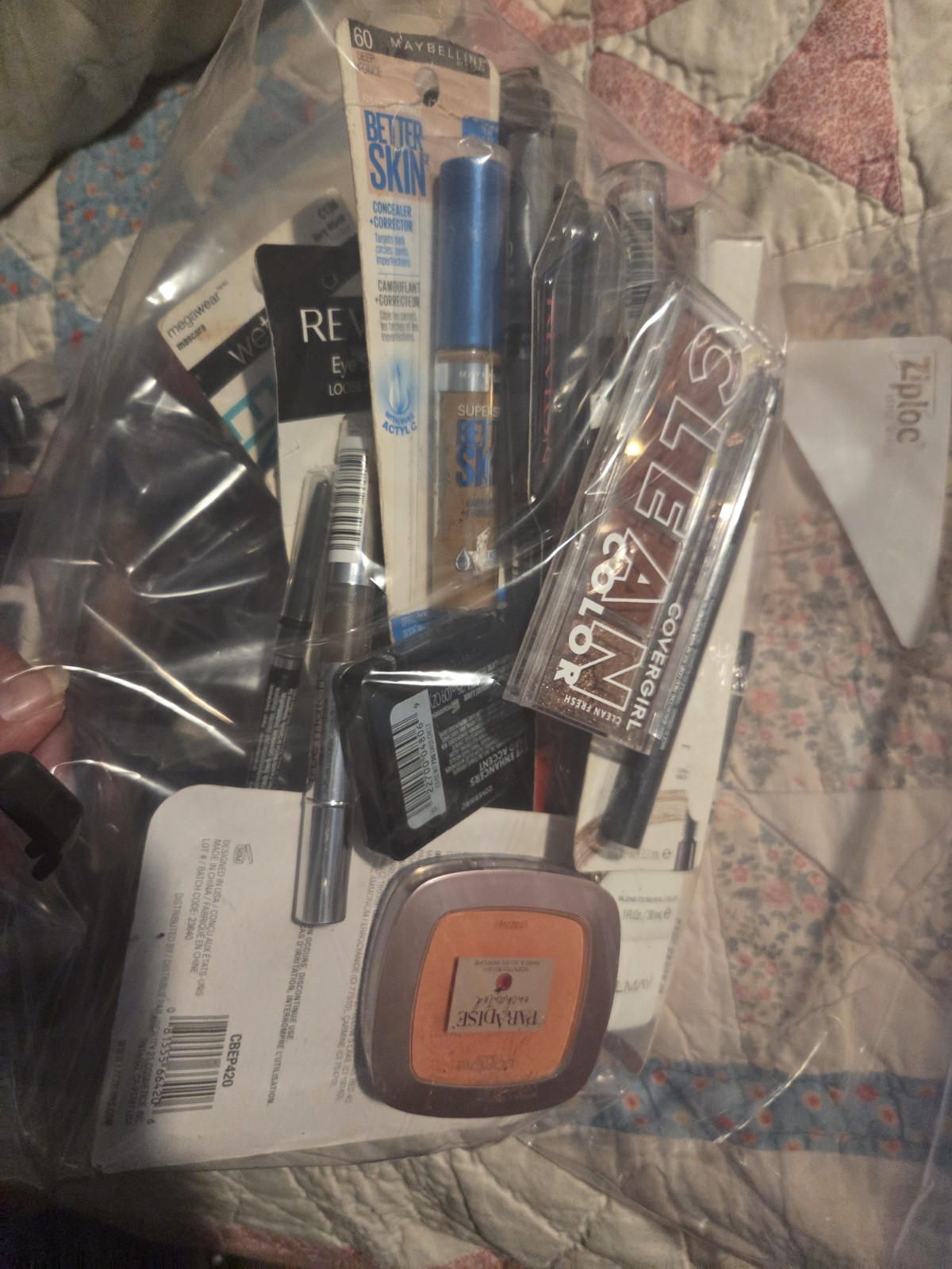 30 Piece Cosmetic Lot