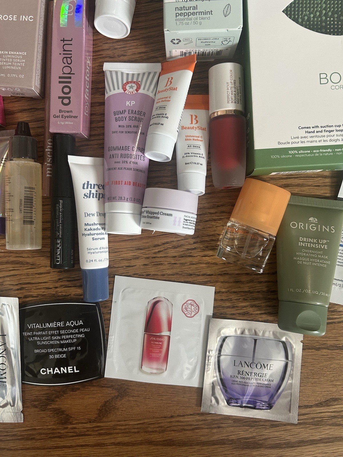 80 Piece Lot Makeup Haircare Fragrance Skincare Samples & Full Sizes NEW