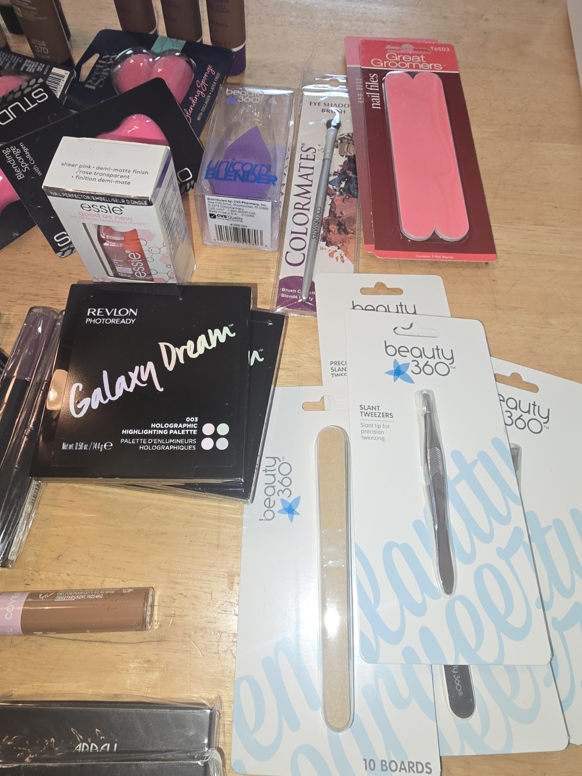 150+Pcs Health And Beauty Mixed Makeup Lot Maybelline Covergirl BYS Rimmel