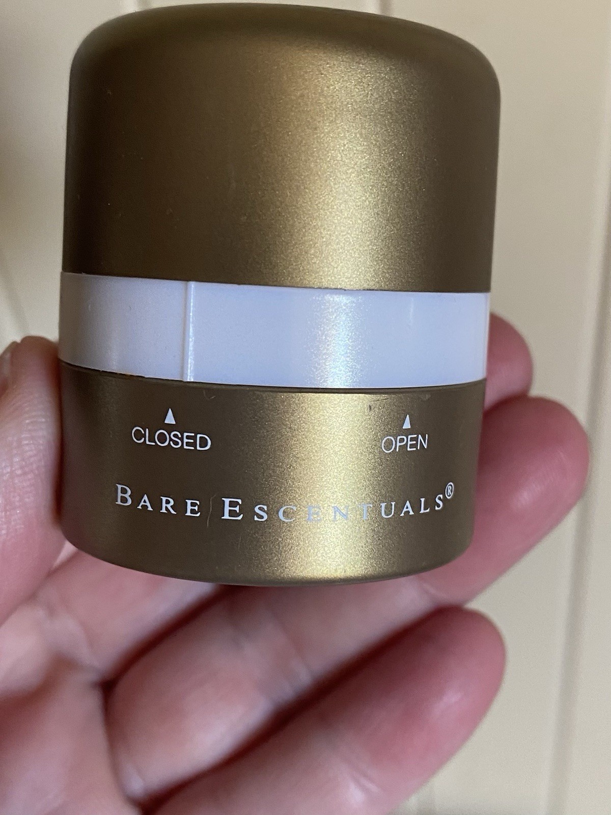 Bare Minerals By Bare Escentuals Makeup Lot w/ White Zip Case SEALED