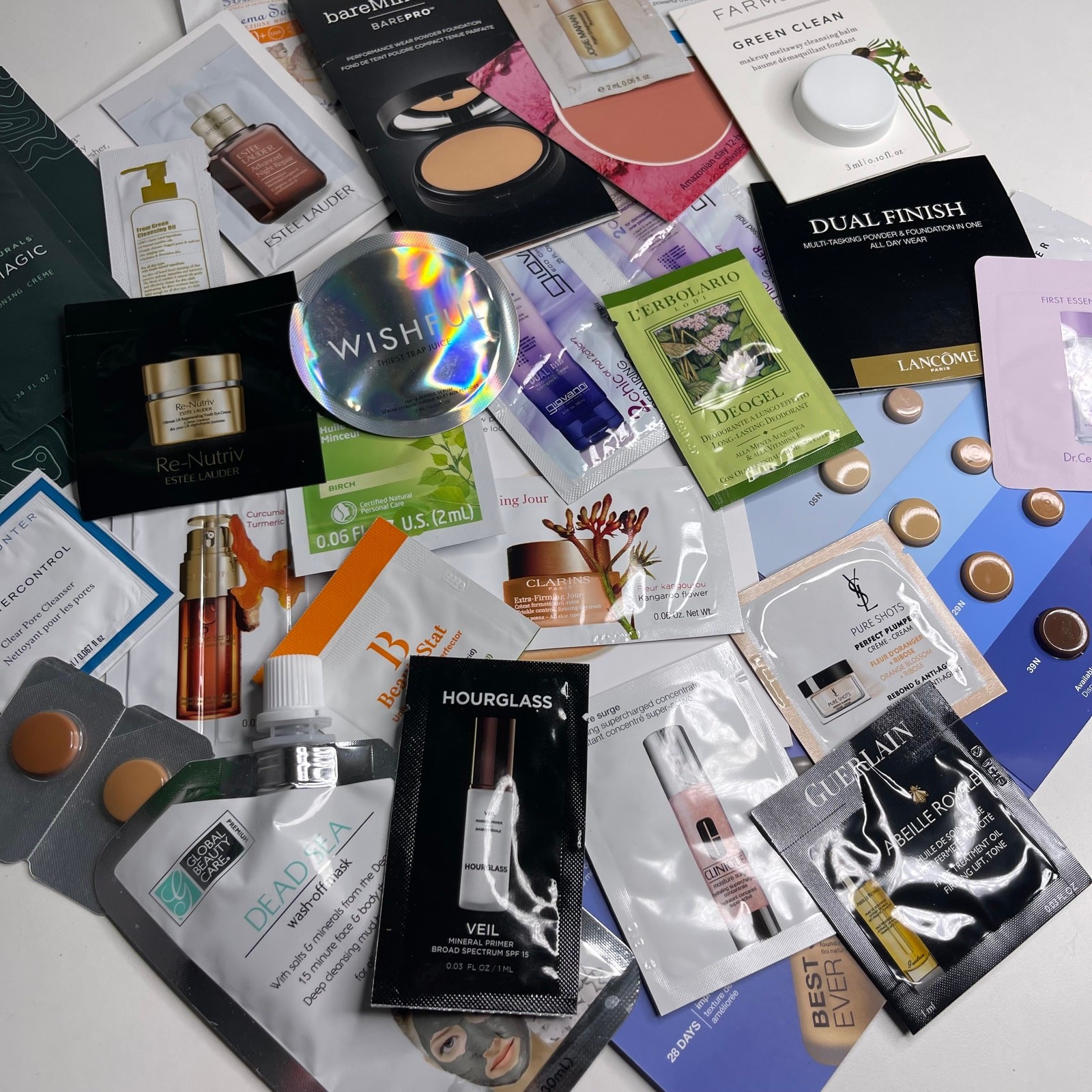 MAKEUP BEAUTY BUNDLE BOX — 25 PIECES! Estée Lauder Hourglass Murad Clinique YSL