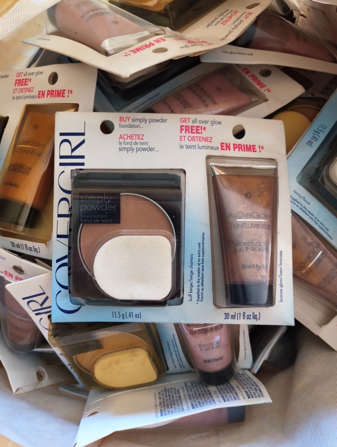 Huge High End Makeup Lot 4 CoverGirl Powder & Highlighter Kits READ