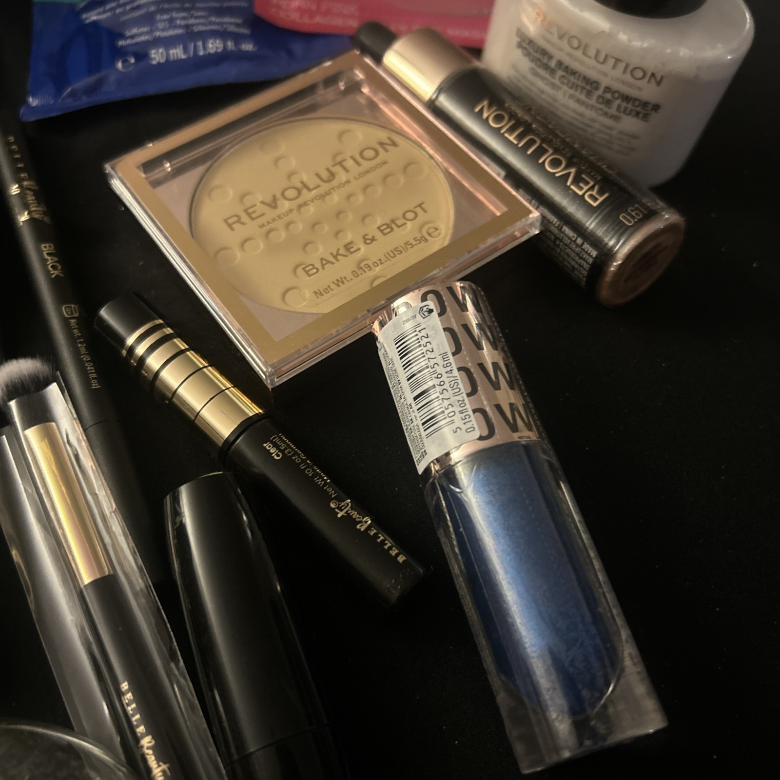 44 pcs Mixed Makeup Bundle, Lancôme, Belle, Honest, Estee , La Roche, L’Oréal ..