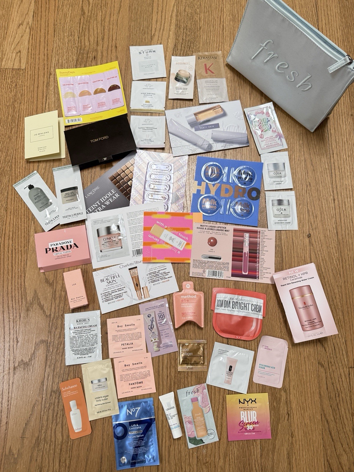 Huge 40 Travel Sample Lot Makeup Bag Tom Ford Fresh Drunk Elephant Prada Tarte