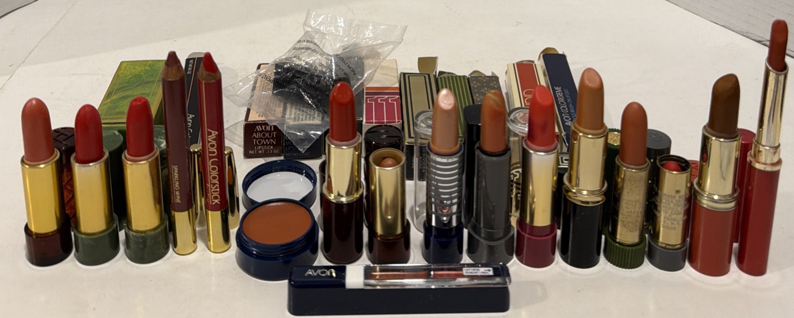 Vintage Avon Lipstick Lot – 17 Discontinued most boxed unused pencil & sharpener