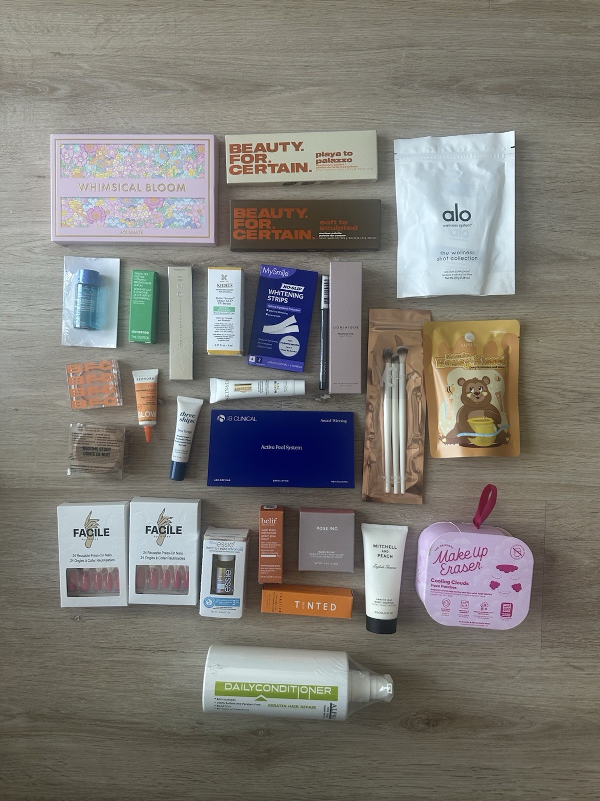 Lot Of 28 Full And Deluxe Size Beauty Makeup Skincare Hair Nail Products