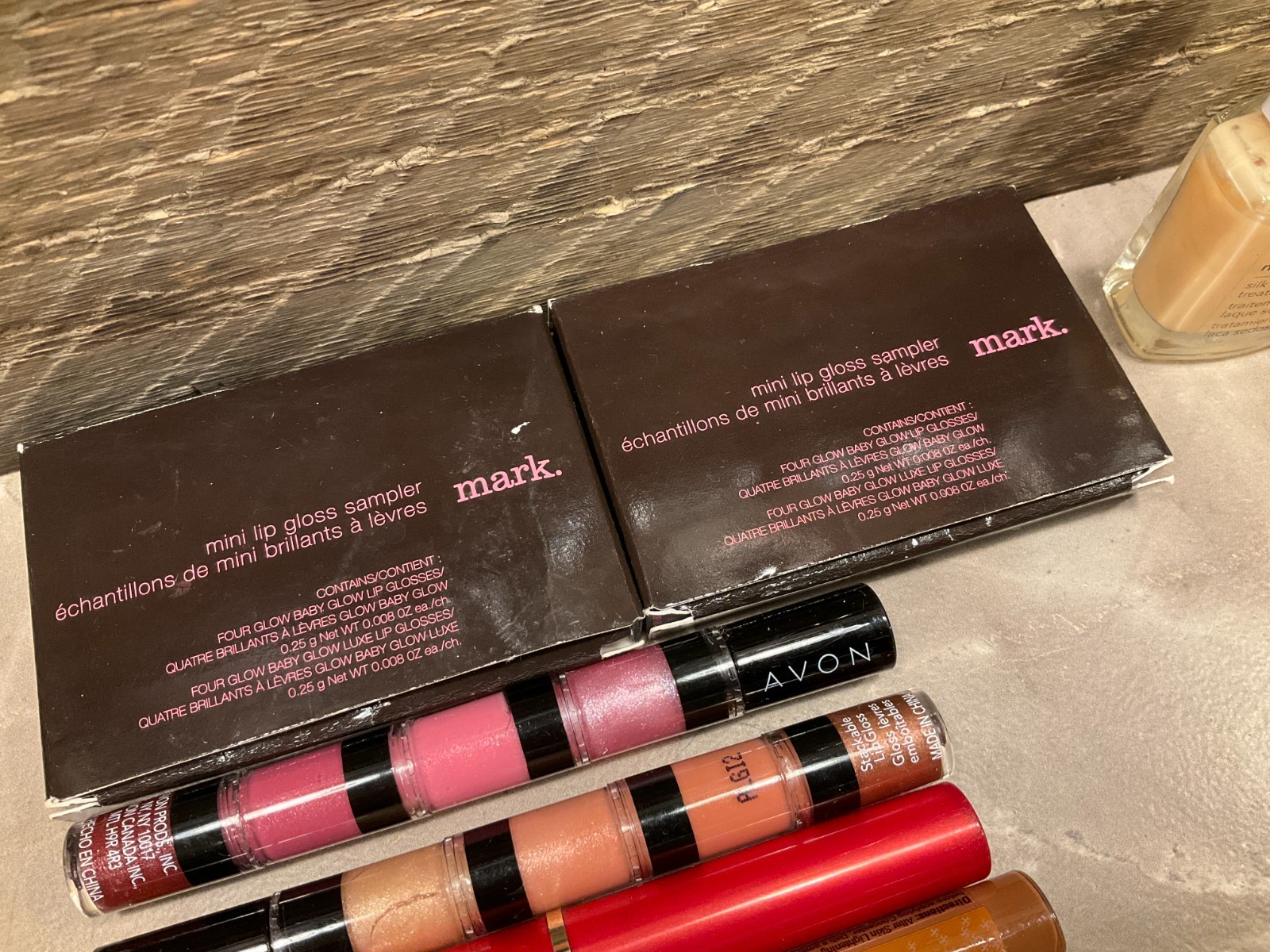 Large Avon Makeup Lot Silk Wrap Lip Stick Gloss eye liner Sampler Stackable