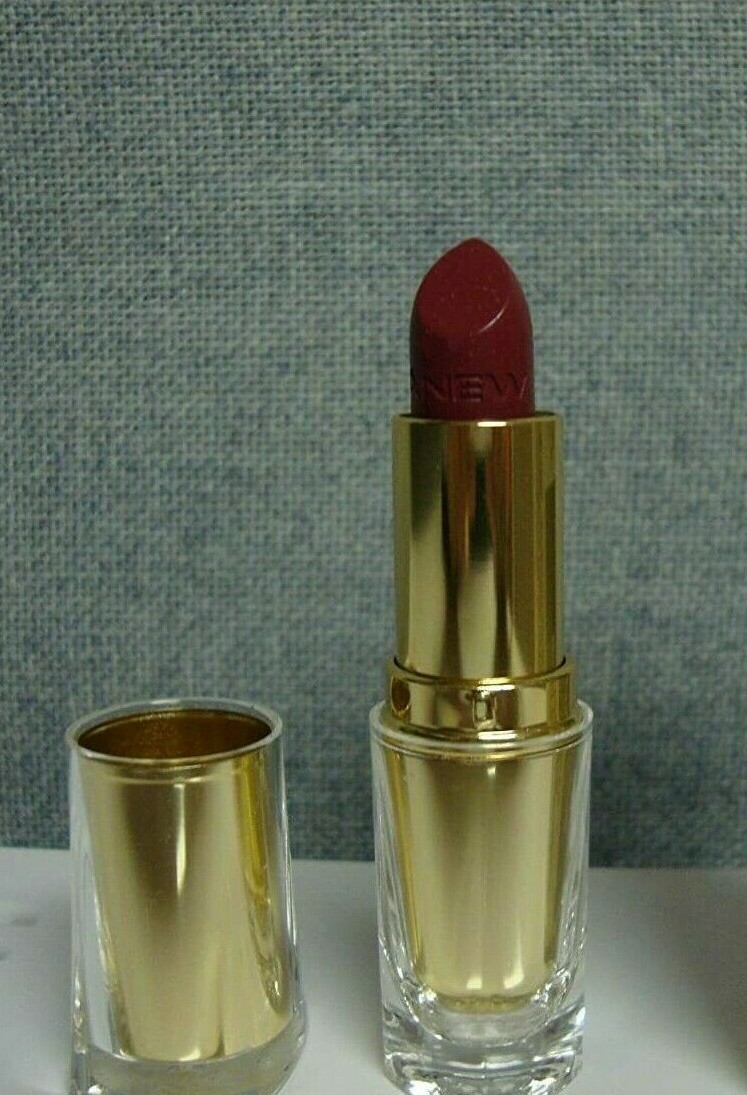 2 X Avon ANEW Anti-Aging **PLUM WINE**Lipstick BRAND NEW WITHOUT BOX. BEAUTIFUL!