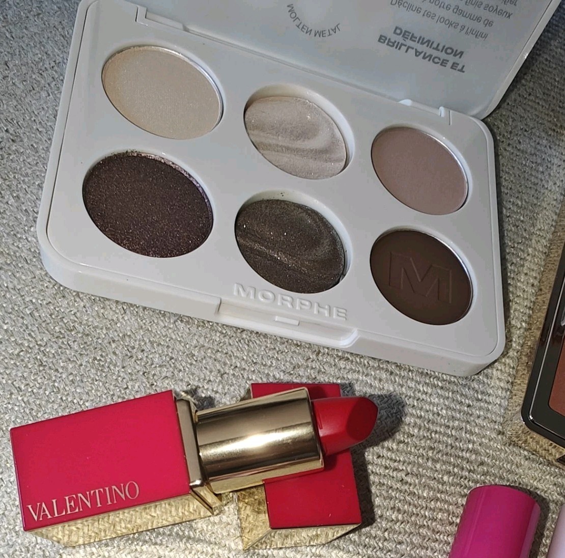 Beauty Bundle Feat: Morphe, Too Faced, Valentino, Veglamour, V&R 5ml Edp +