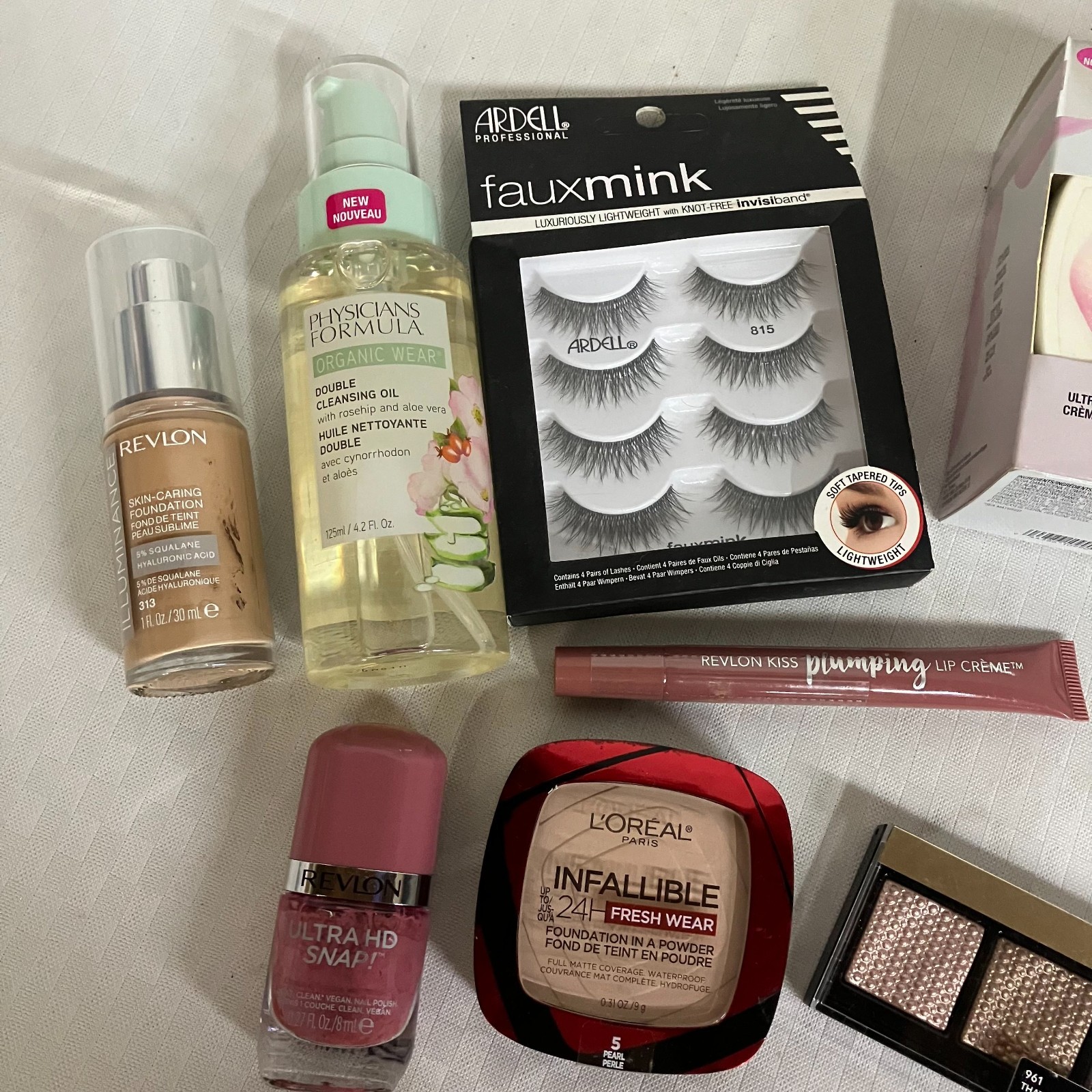 L’Oréal Revlon Ardell Milani Physicians Formula Lot Of 10-Pieces Makeup Set